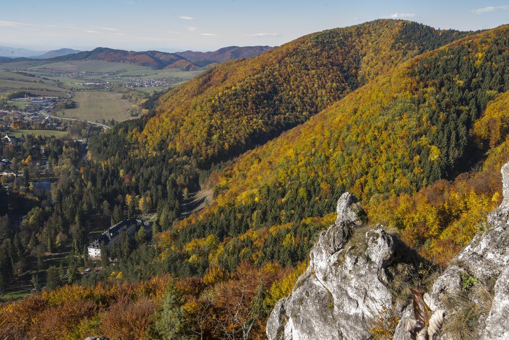 Hotel Skalka Rajecké Teplice Exteriör bild