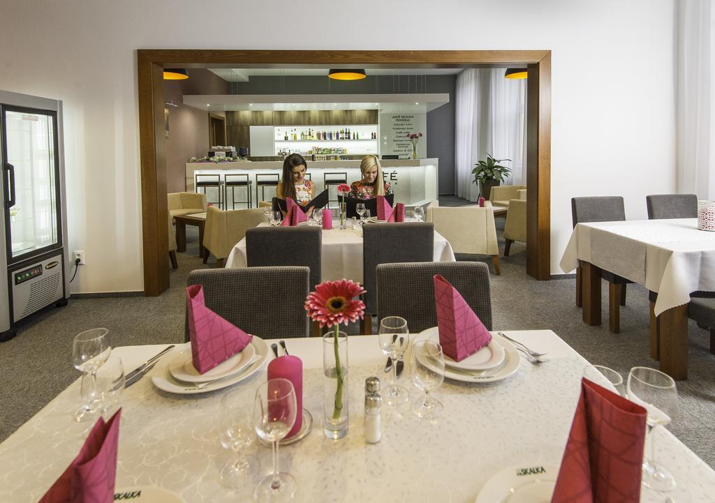 Hotel Skalka Rajecké Teplice Exteriör bild