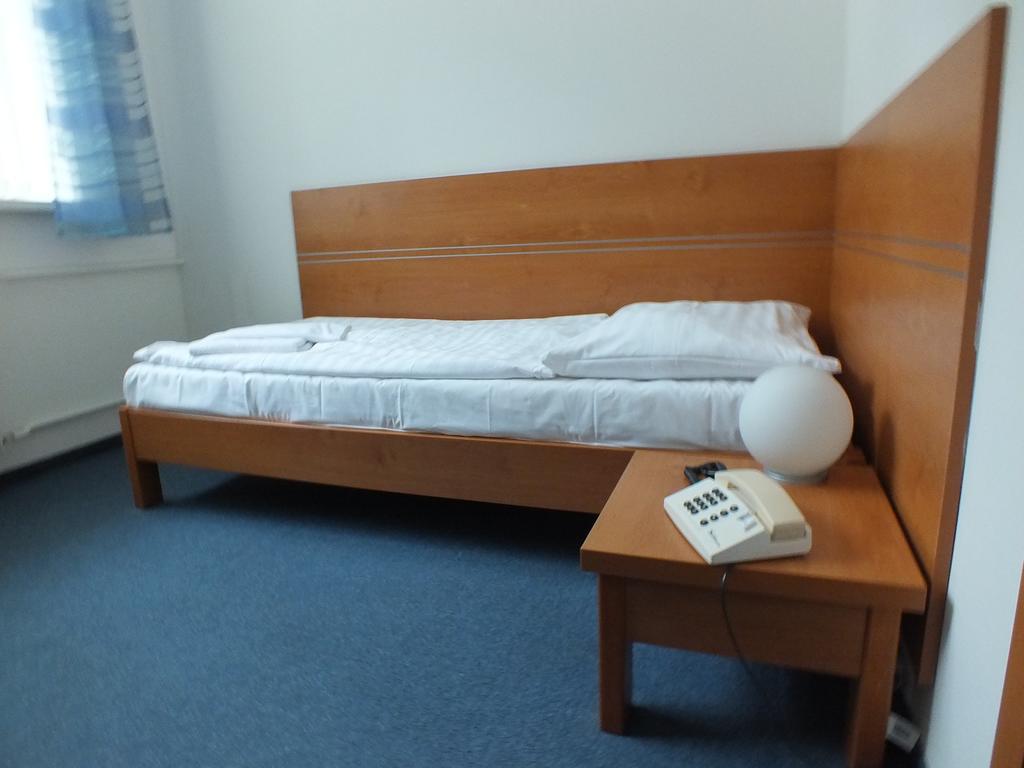 Hotel Skalka Rajecké Teplice Exteriör bild