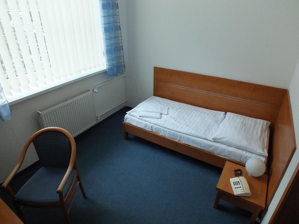 Hotel Skalka Rajecké Teplice Exteriör bild